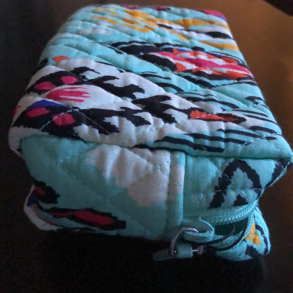 Vera Bradley Cosmetic Case - Picture 5 of 5